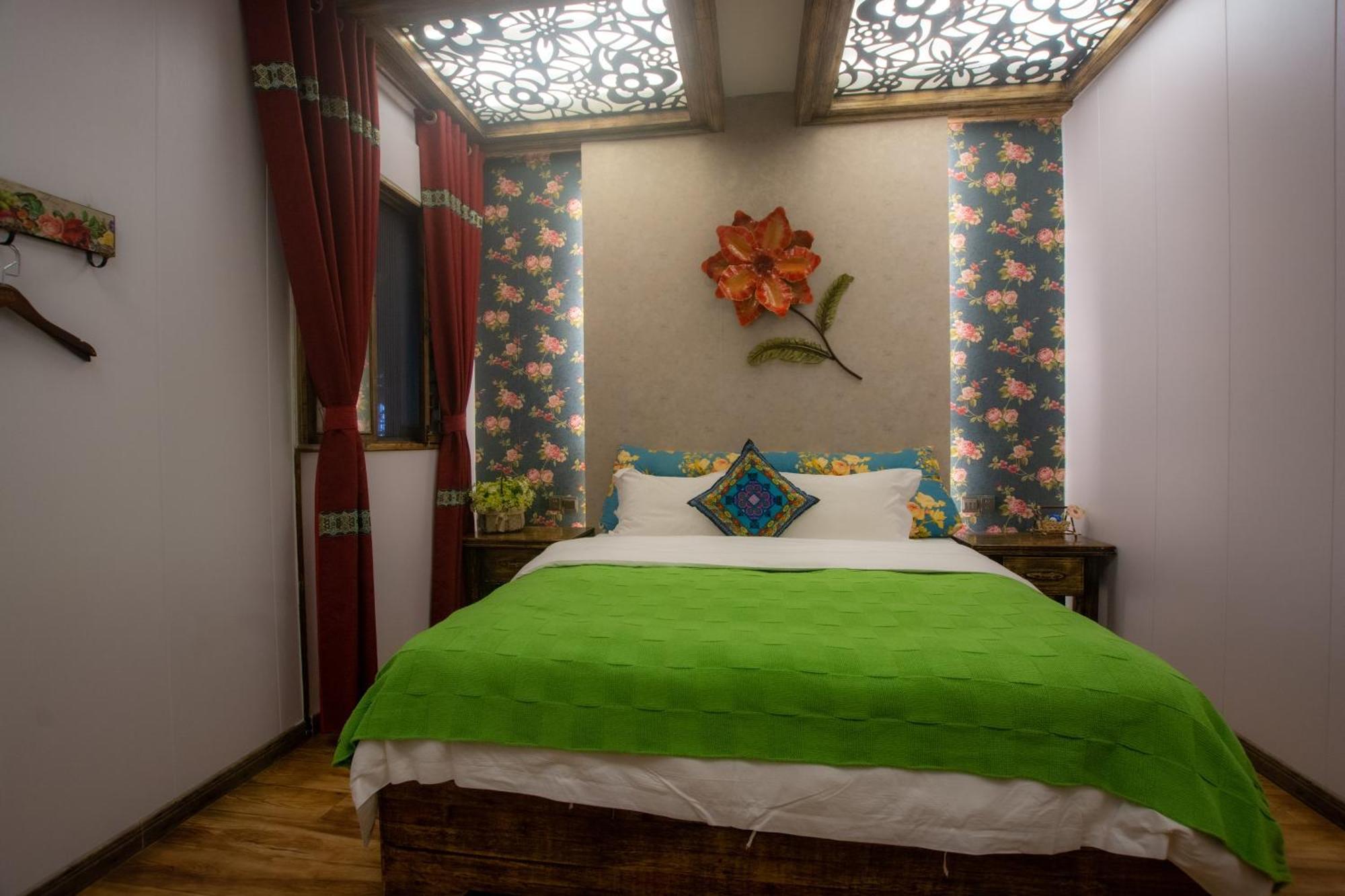 Floral Hotel - Baihui Living Zhangjiajie Zewnętrze zdjęcie